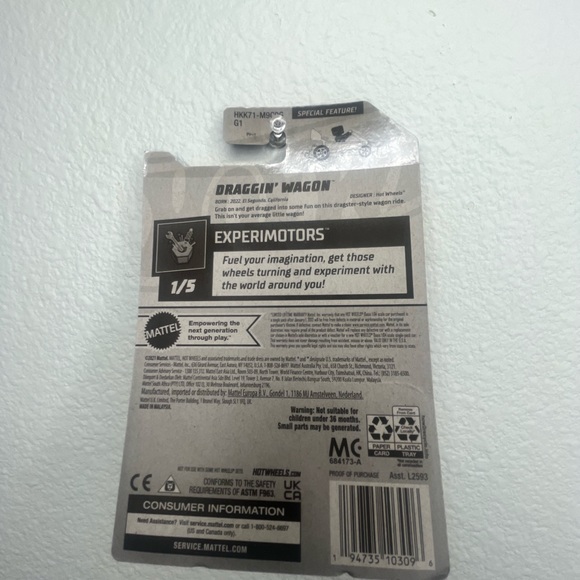 Draggin Wagon Hot Wheels never opened good condition blue wagon - Picture 4 of 4